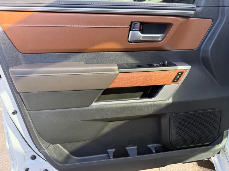 2025 Toyota Tundra 1794 Edition photo 18