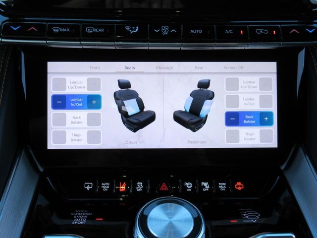 2022 Jeep Grand Wagoneer III photo 23