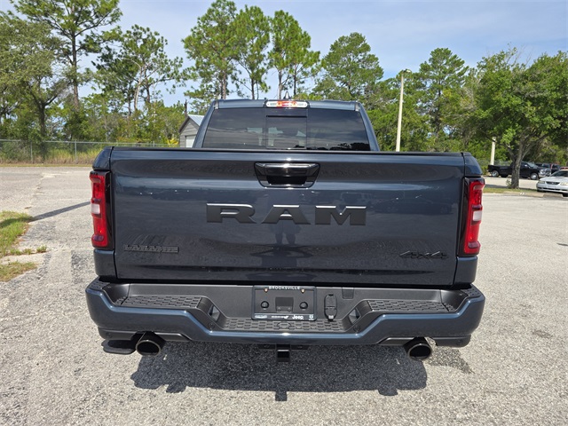 2026 Ram 1500 Laramie photo 2