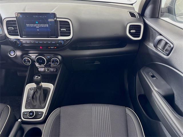 2025 Hyundai Venue Limited photo 31