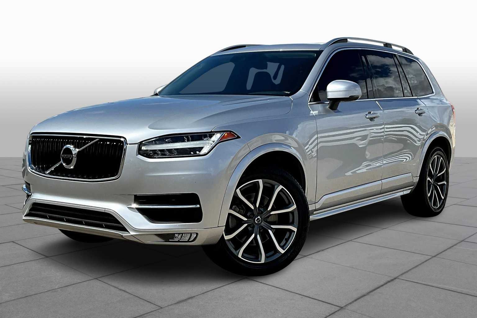2019 Volvo XC90 Momentum