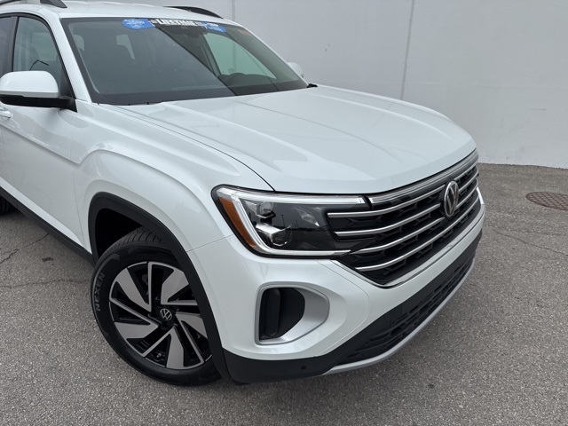 2026 Volkswagen Atlas SE Technology photo 3