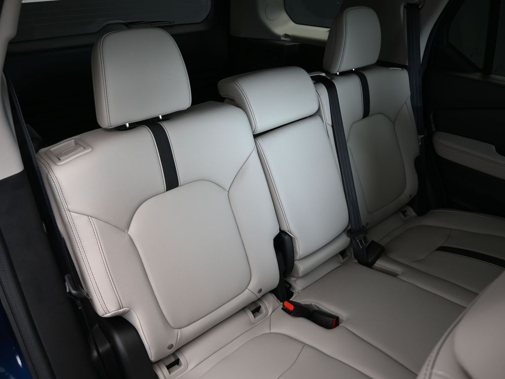 2026 Honda Passport photo 32