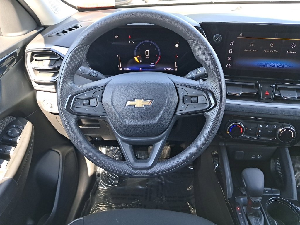 2024 Chevrolet Trailblazer LT photo 16