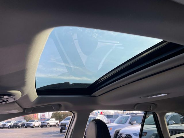 2024 Subaru Outback Limited XT photo 22