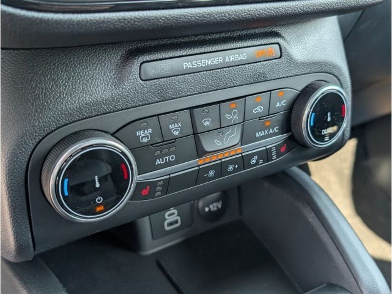 2025 Ford Escape ST-Line Sport photo 8