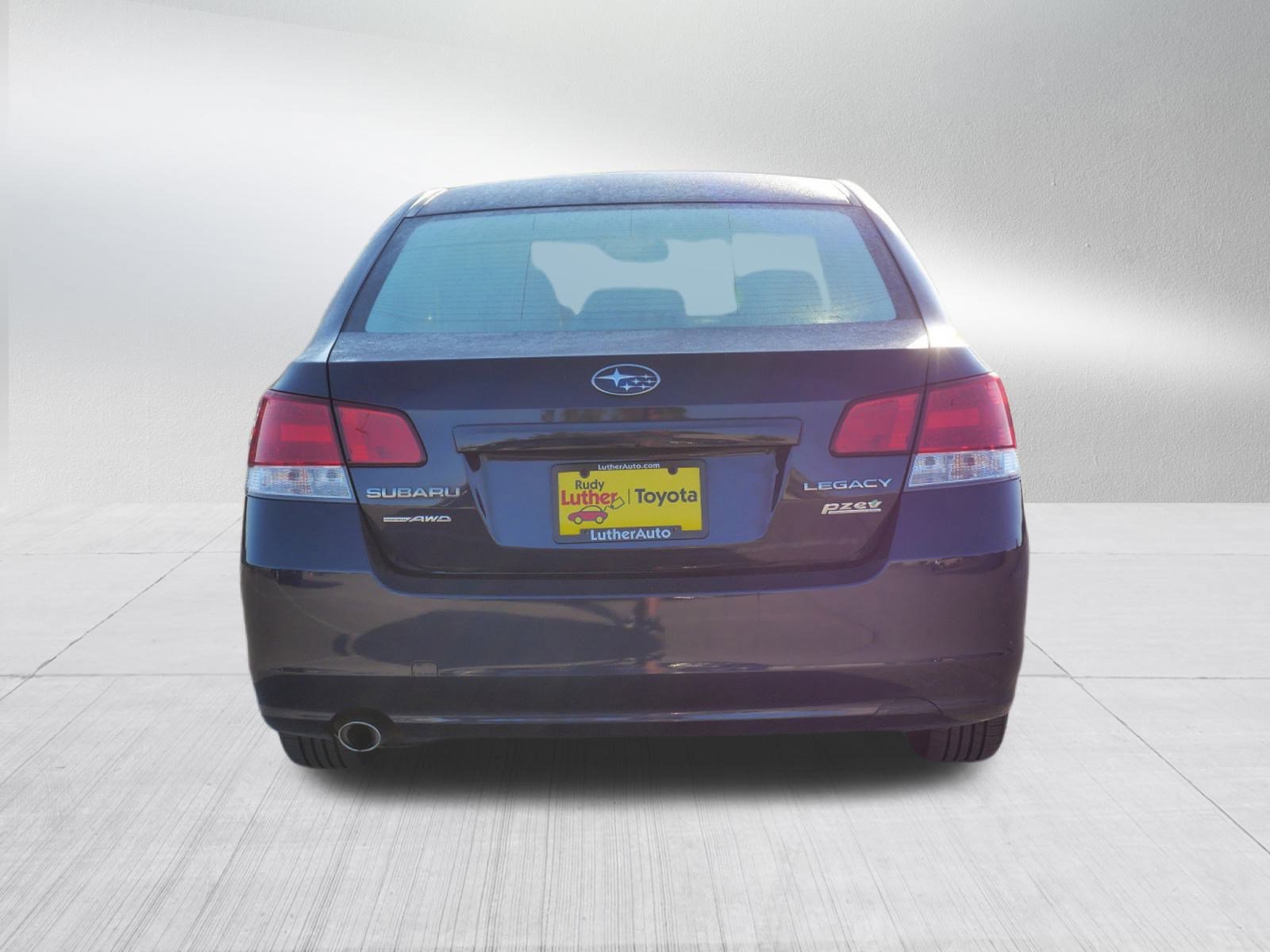 2012 Subaru Legacy 2.5i Premium photo 4