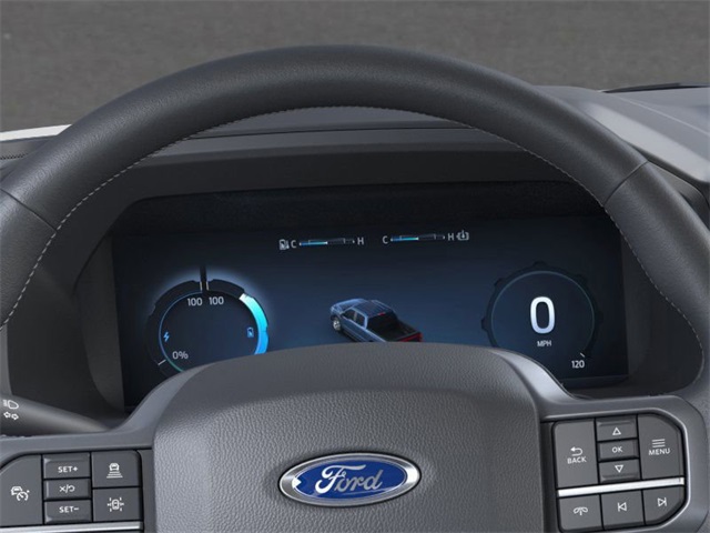 2025 Ford F-150 Lightning photo 13
