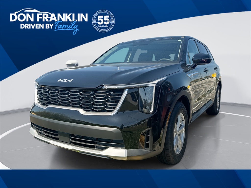 2026 Kia Sorento LX's photo