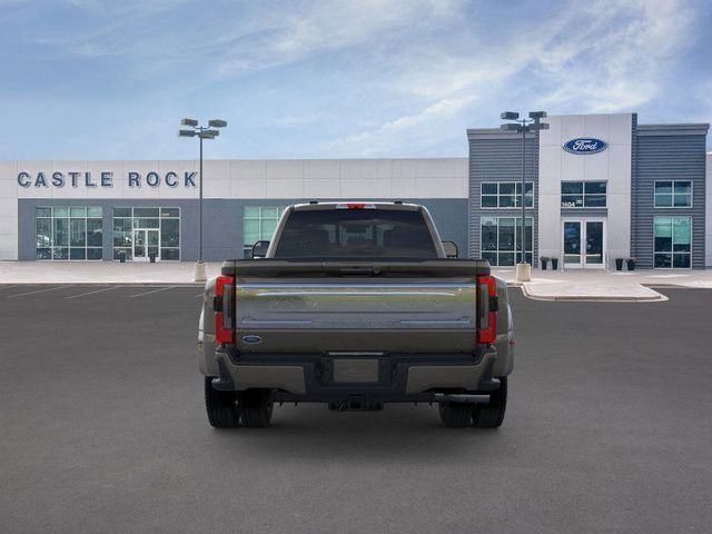 2026 Ford F-450 Platinum photo 4