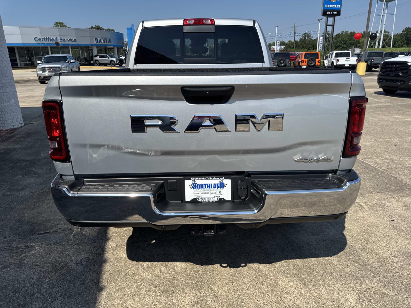 2026 Ram 2500 Tradesman photo 3