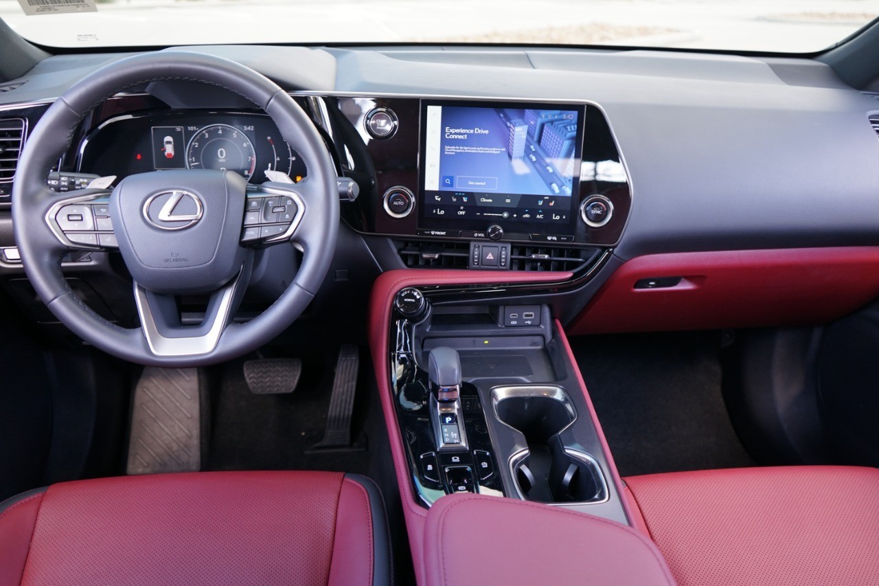 2024 Lexus NX 250 Premium photo 21