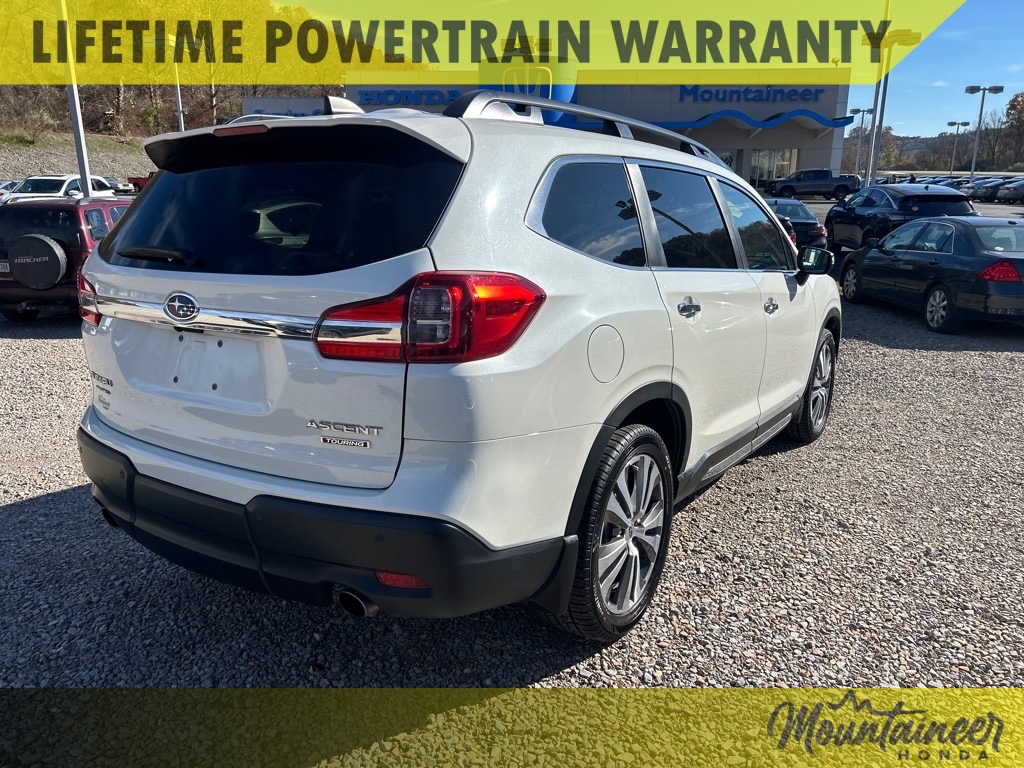 2022 Subaru Ascent Touring photo 4