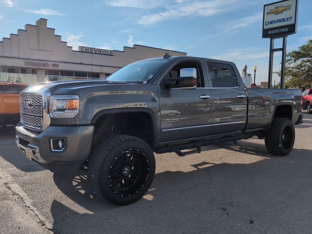 2018 Gmc Sierra 3500 HD Denali photo 4