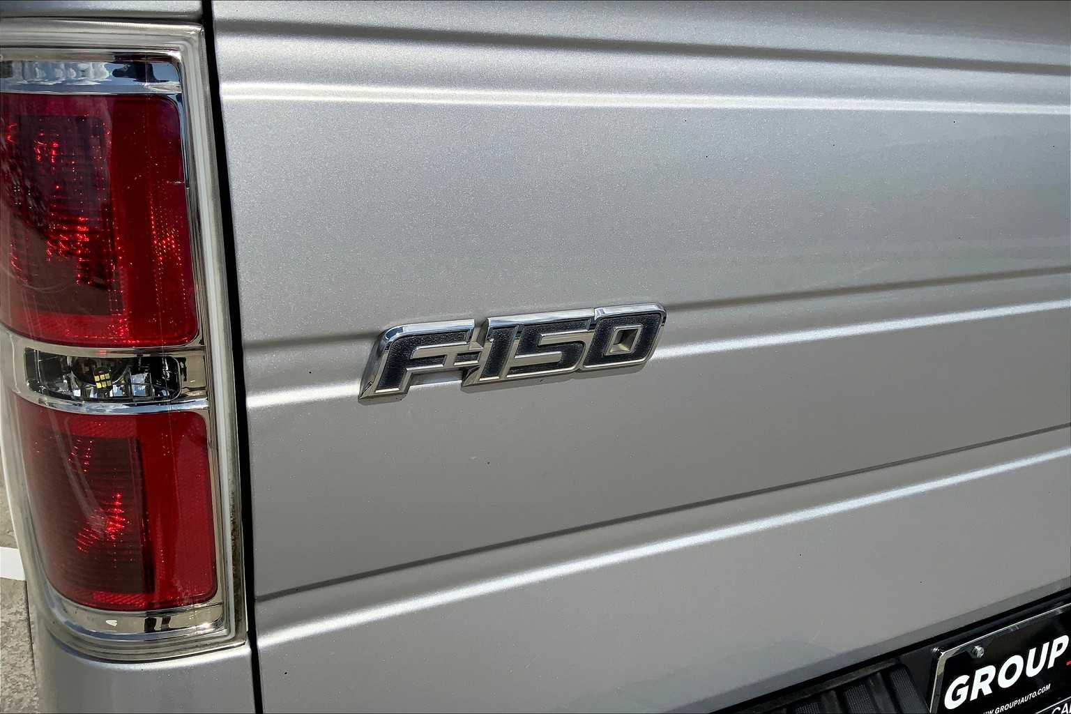 2013 Ford F-150 XLT photo 28