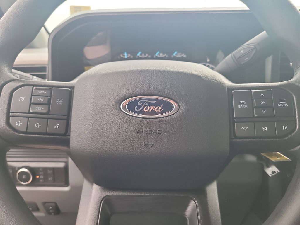 2026 Ford F-350 XLT photo 12