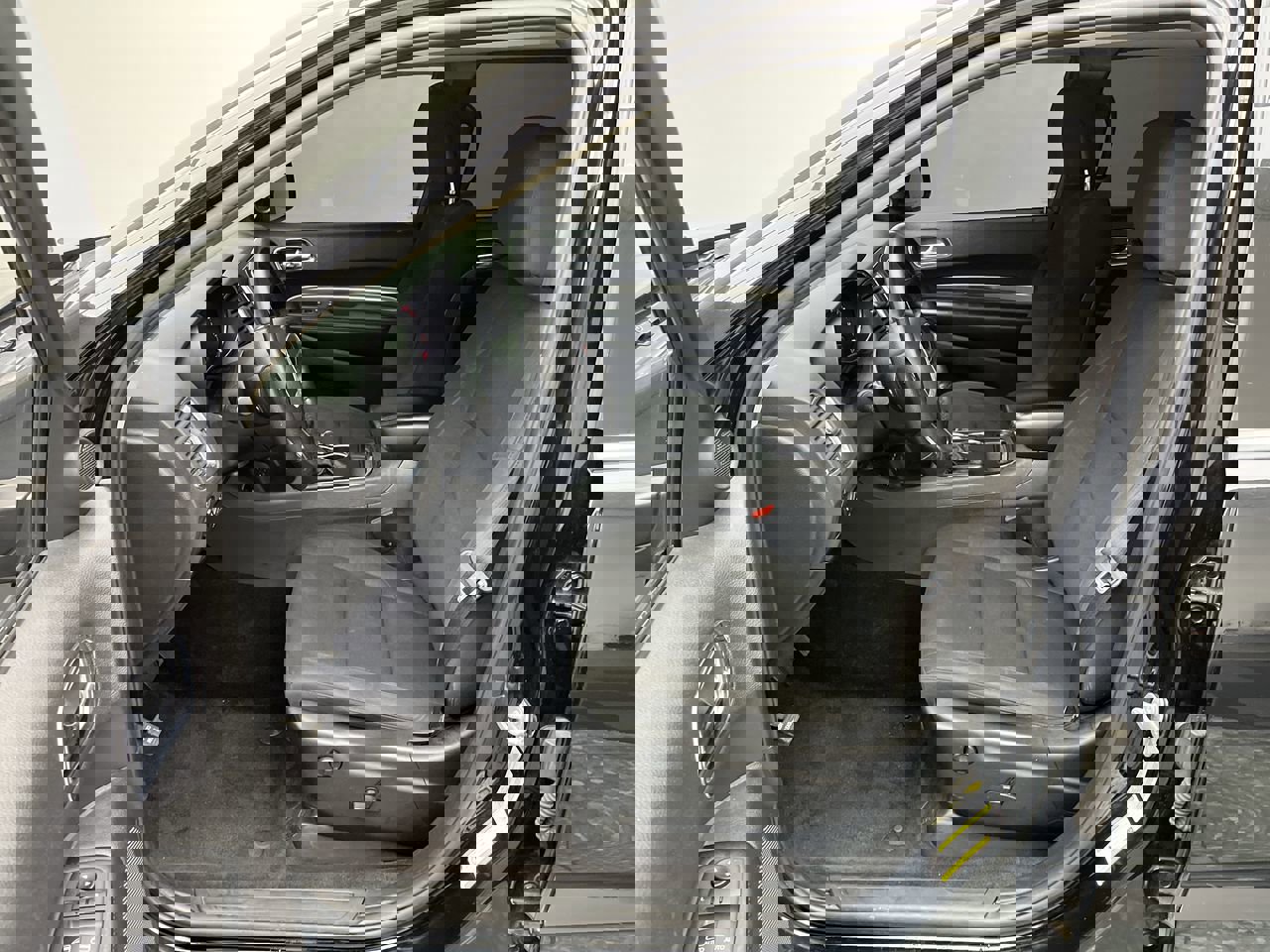 2018 Dodge Durango SXT photo 3