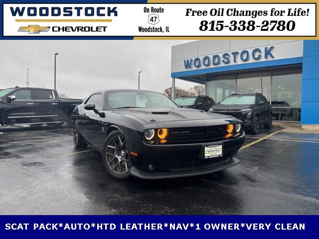 2016 Dodge Challenger Scat Pack's photo