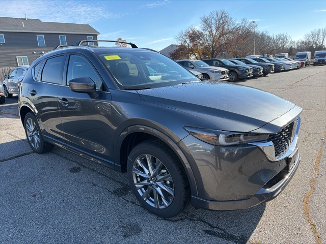 2025 Mazda CX-5 S Premium Plus package's photo