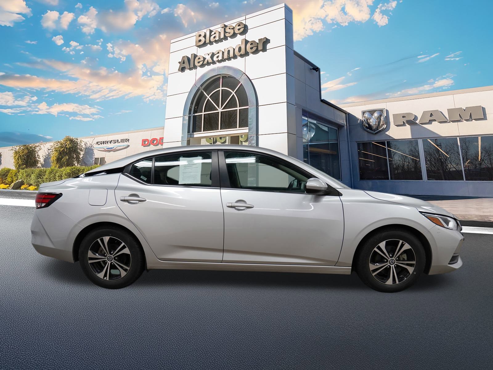 2023 Nissan Sentra SV photo 2