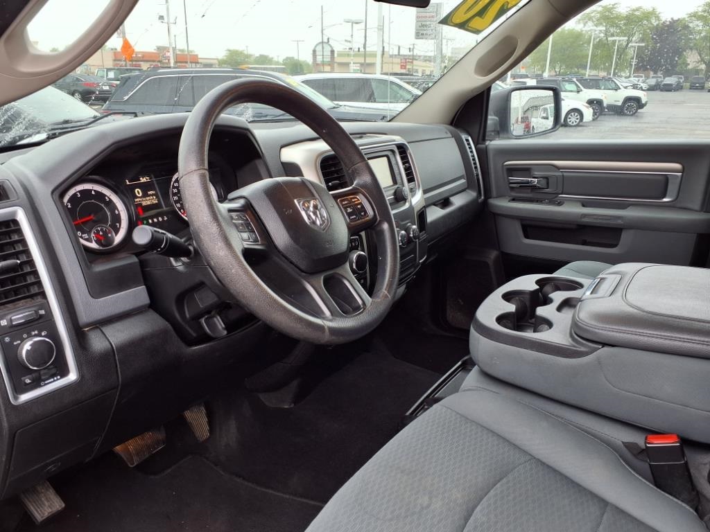 2020 Ram 1500 Classic SLT photo 10