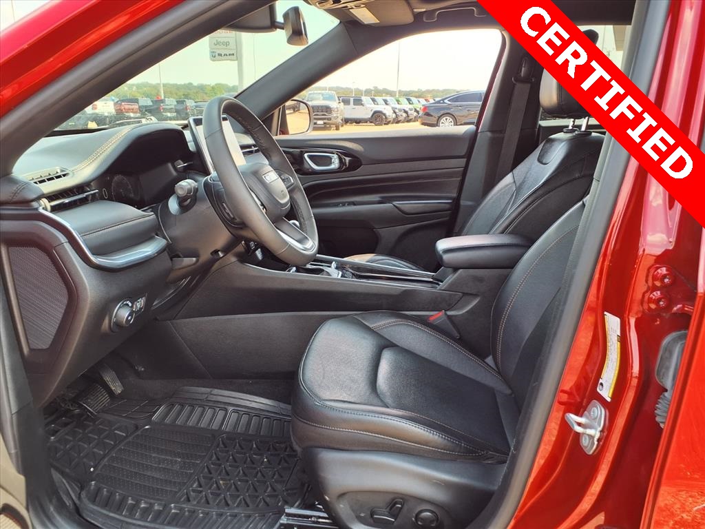2023 Jeep Compass Limited photo 15