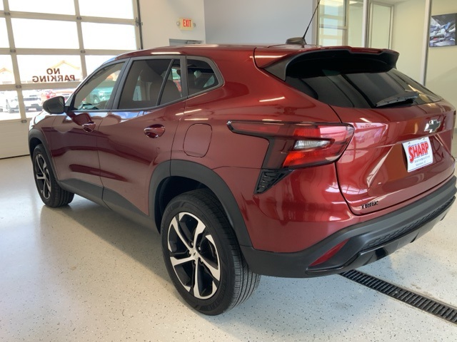 2024 Chevrolet Trax photo 4