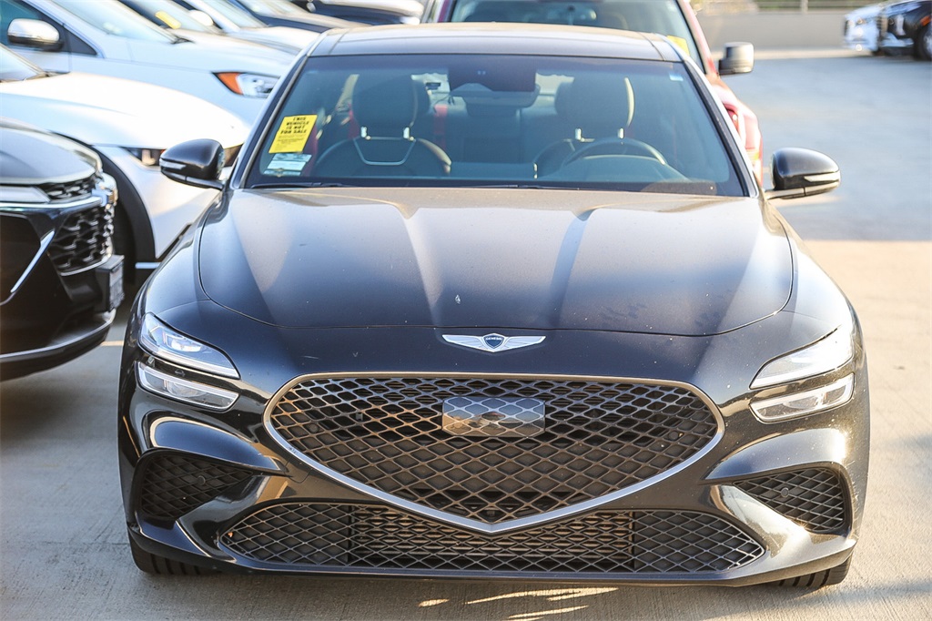2023 Genesis G70 2.0T Sport Prestige photo 2