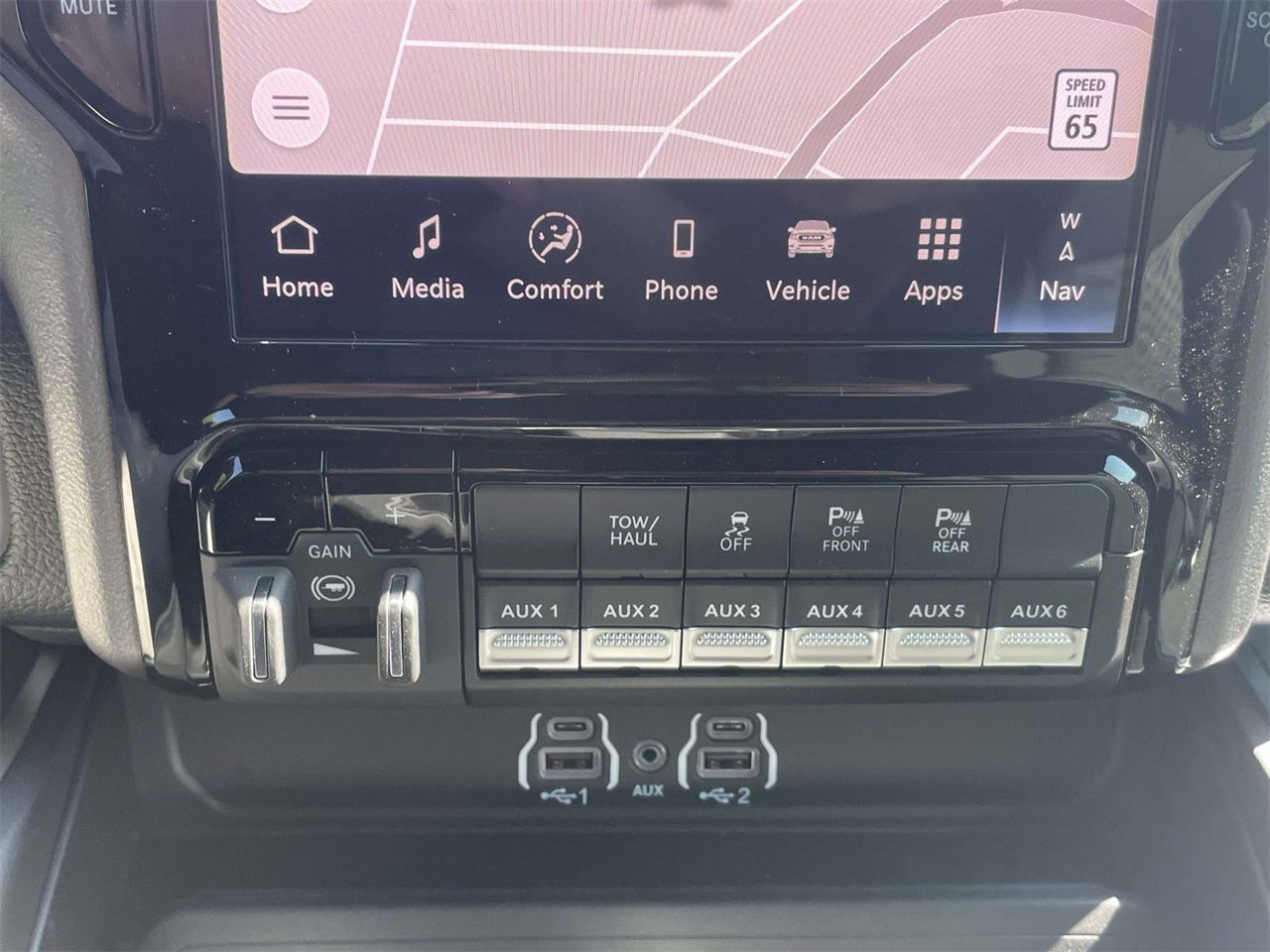 2026 Ram 2500 Big Horn photo 18