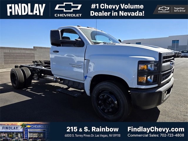 2024 Chevrolet Silverado 4500 Medium Duty Chassis Cab Work Truck's photo
