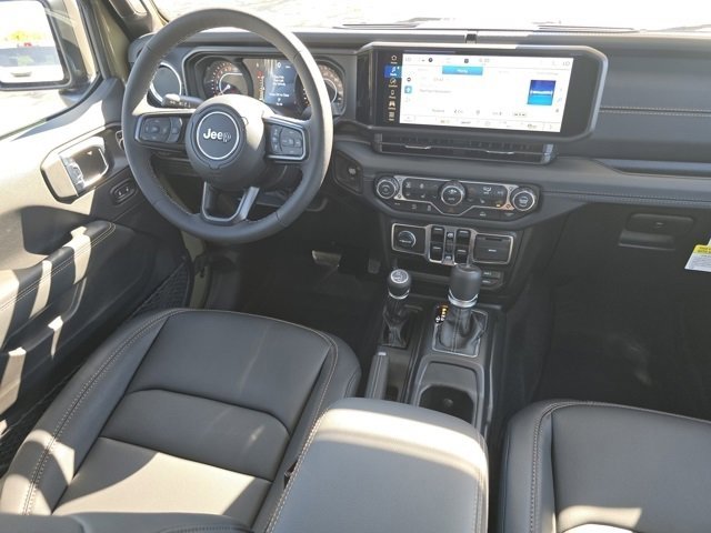 2025 Jeep Gladiator Sport photo 29
