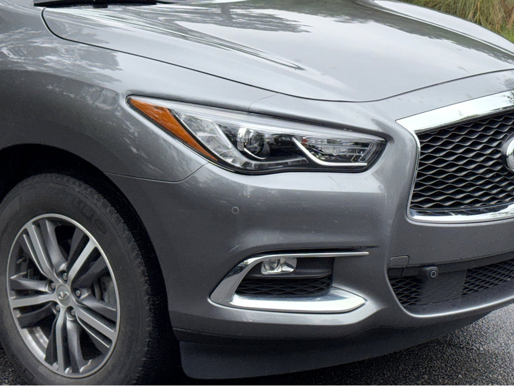 2020 Infiniti QX60 Luxe photo 22