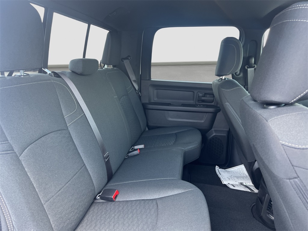 2025 Ram 2500 Tradesman photo 17