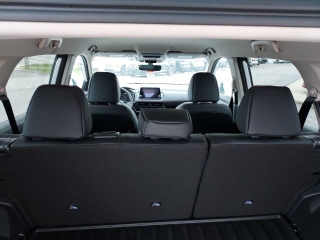 2026 Nissan Rogue SV photo 4