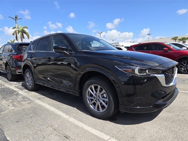 2025 Mazda CX-5 2.5 S Preferred photo 2