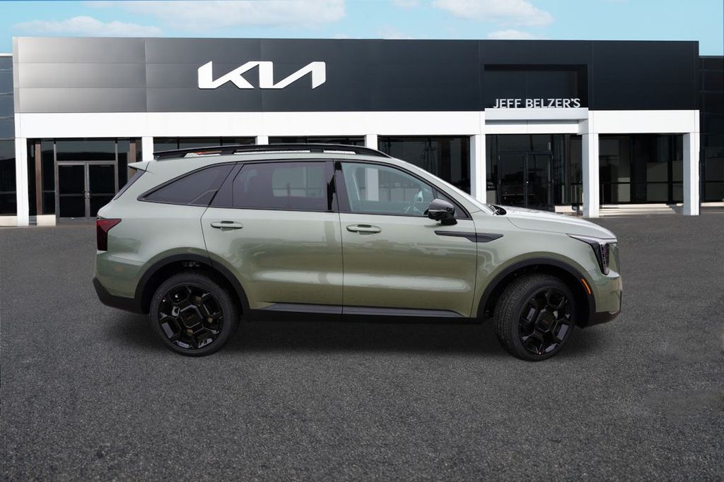 2025 Kia Sorento X-Line SX photo 2
