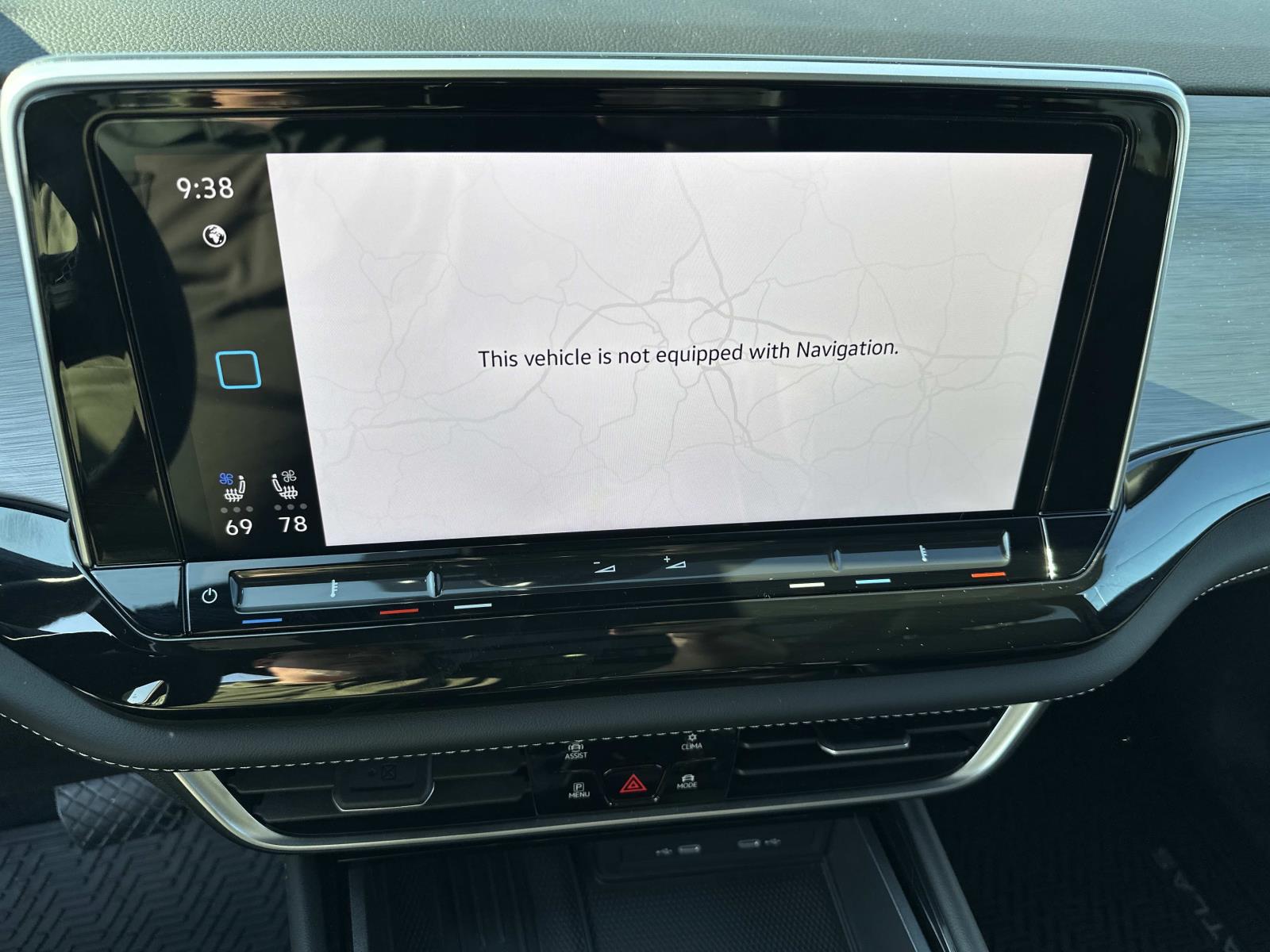 2025 Volkswagen Atlas Cross Sport SE Technology photo 15