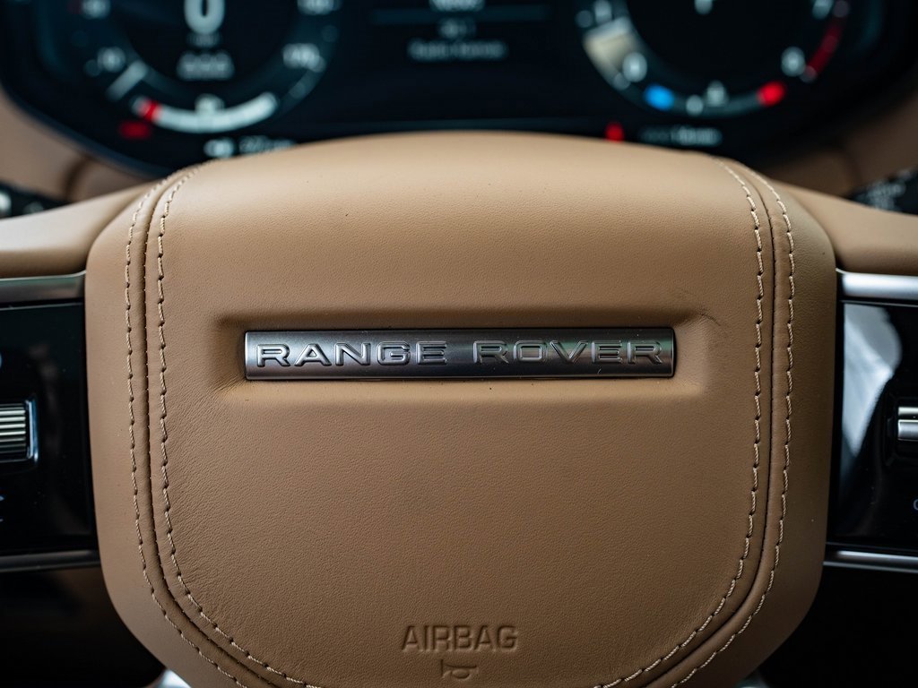 2025 Land Rover Range Rover Autobiography photo 29
