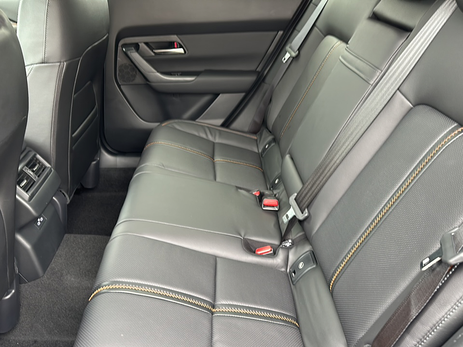 2025 Mazda CX-50 2.5 Premium Plus photo 2