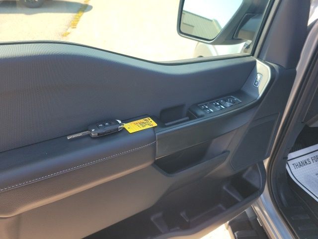 2025 Ford F-150 STX photo 12