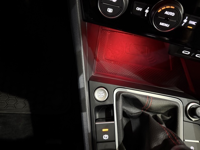 2024 Volkswagen Jetta GLI Autobahn Anniversary Edition photo 18