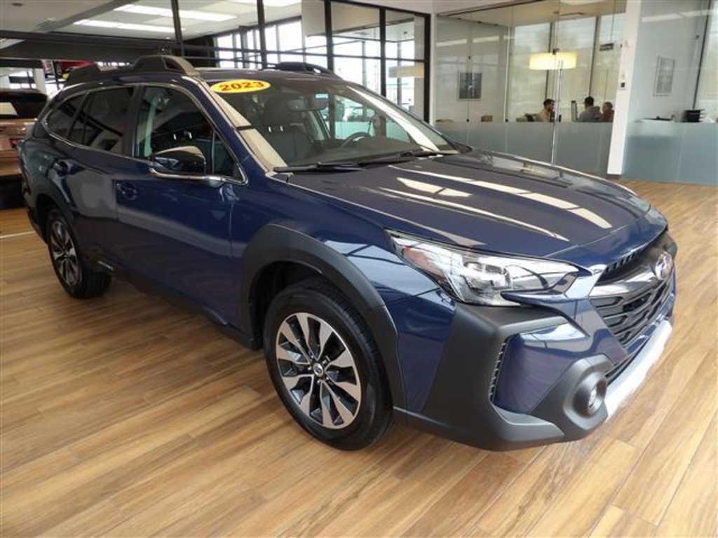 2023 Subaru Outback Limited photo 3