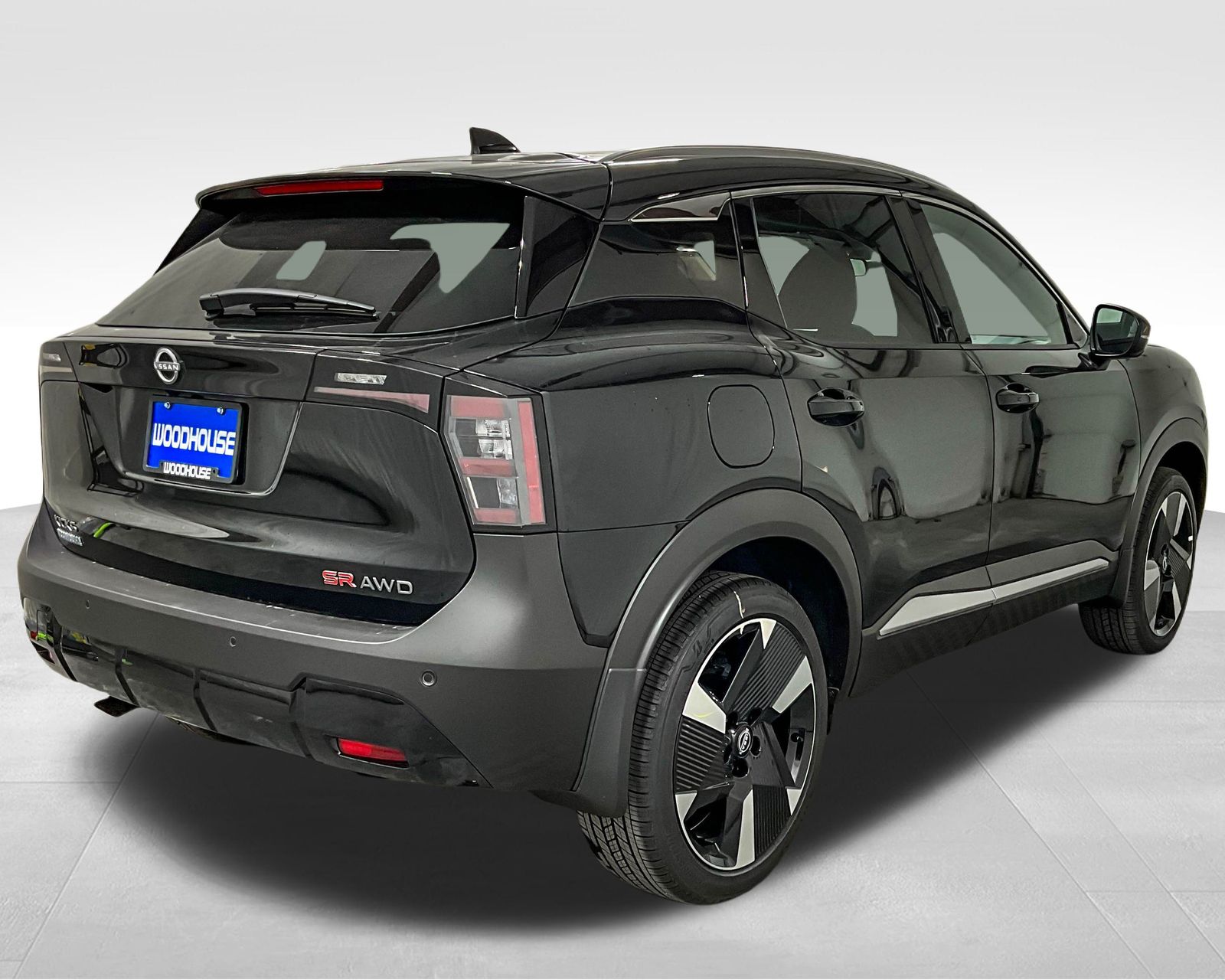 2025 Nissan Kicks SR photo 5