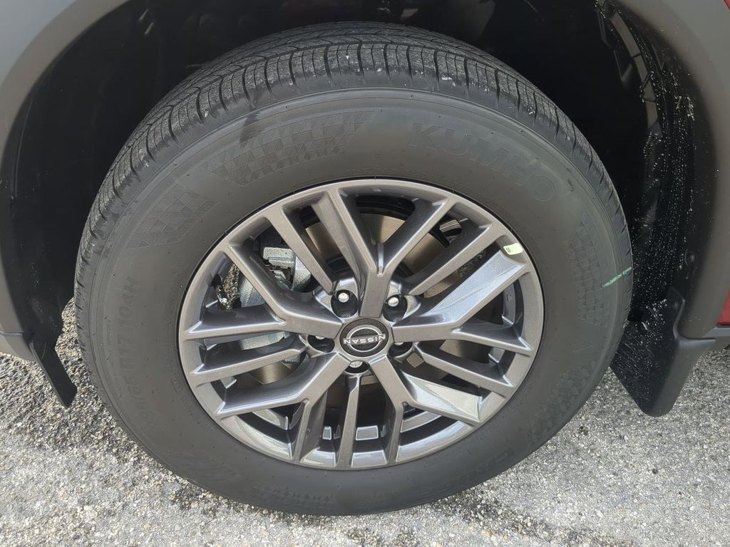 2026 Nissan Rogue S photo 9