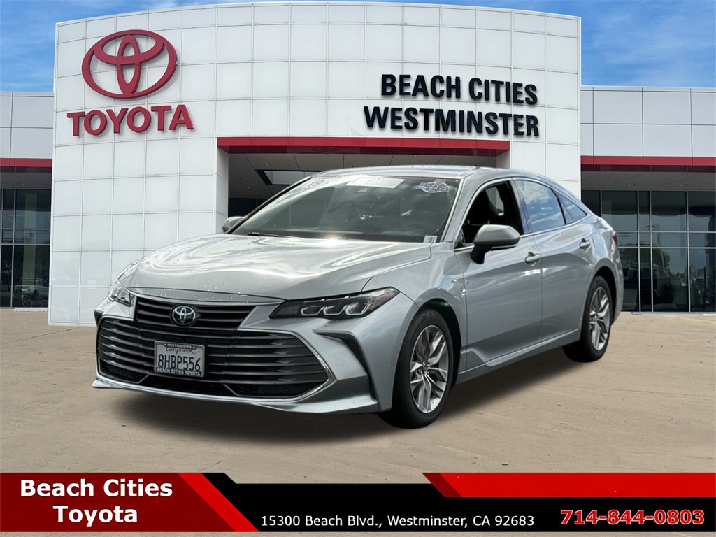 2019 Toyota Avalon XLE photo 3