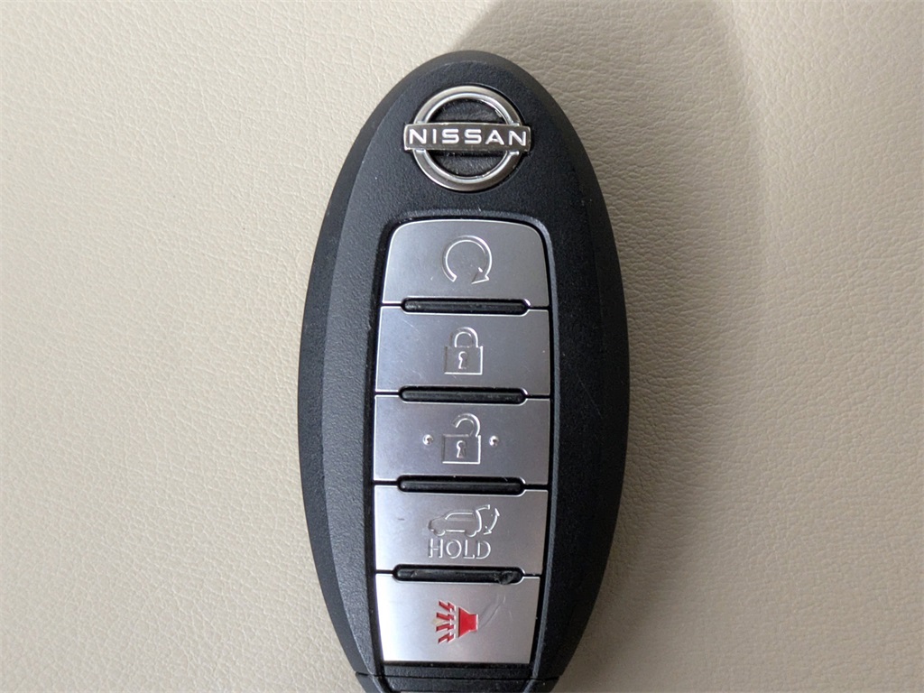2024 Nissan Armada Platinum photo 27