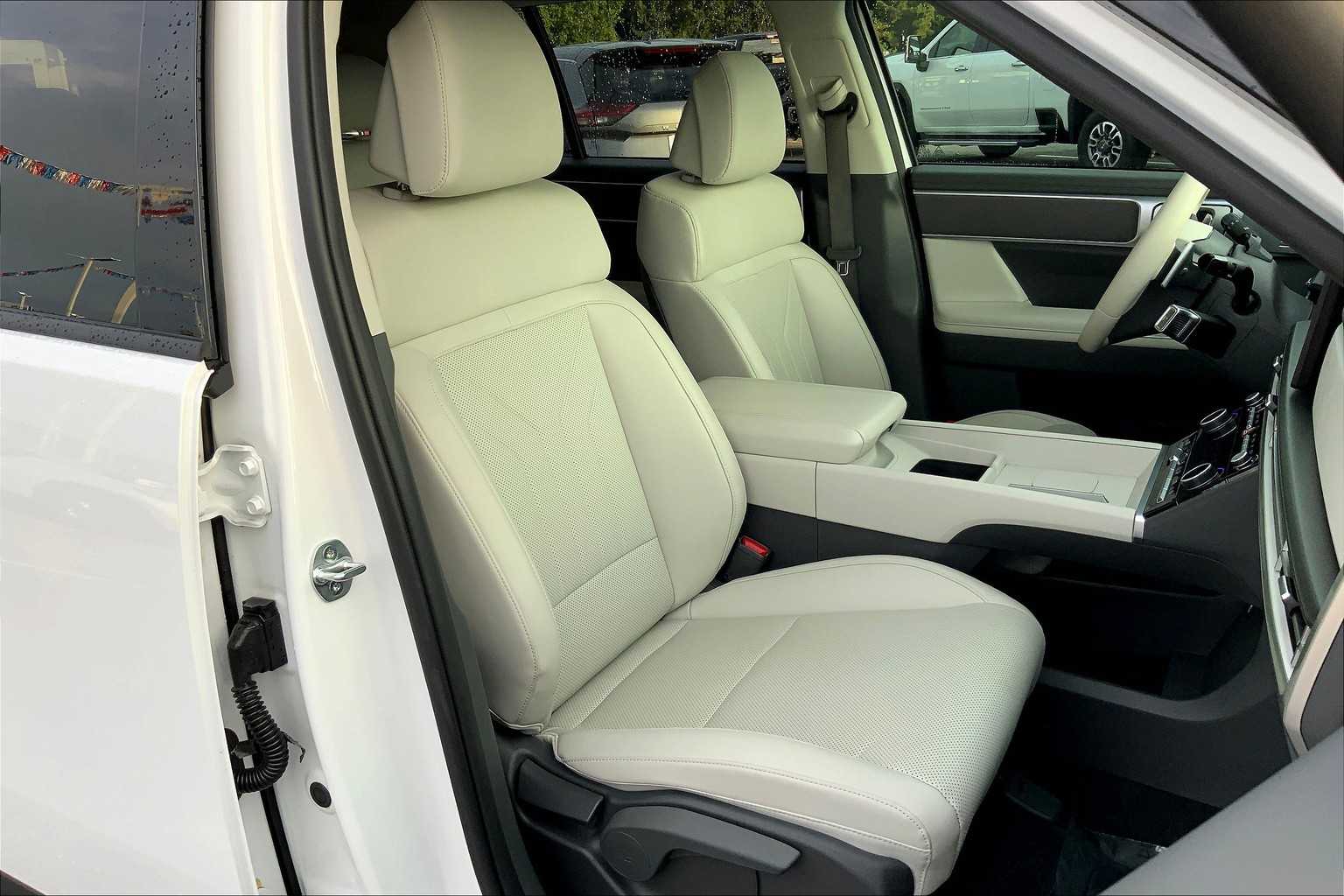 Image of Pre-Owned 2024 Hyundai Santa Fe SEL