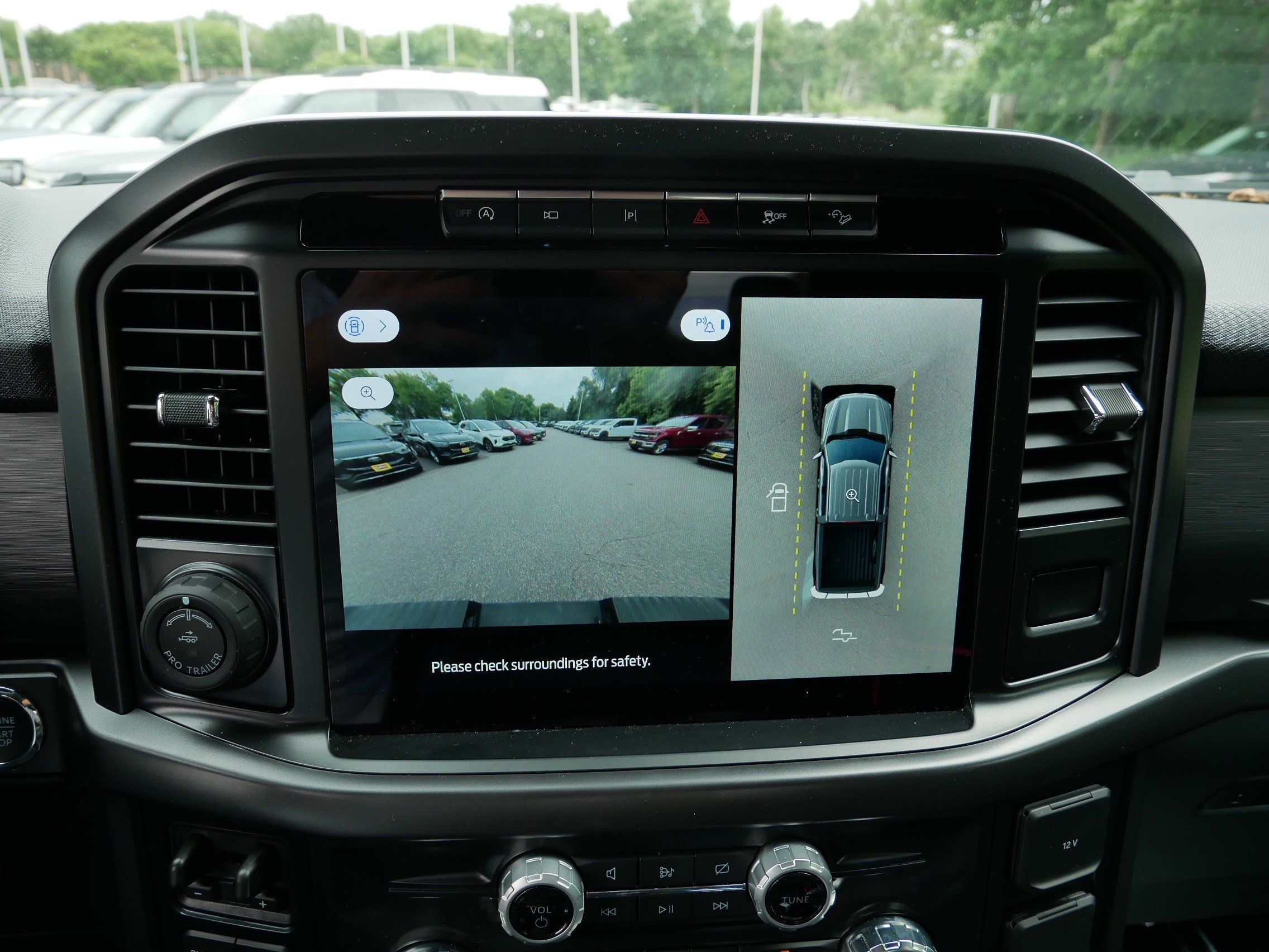 2024 Ford F-150 XLT photo 28