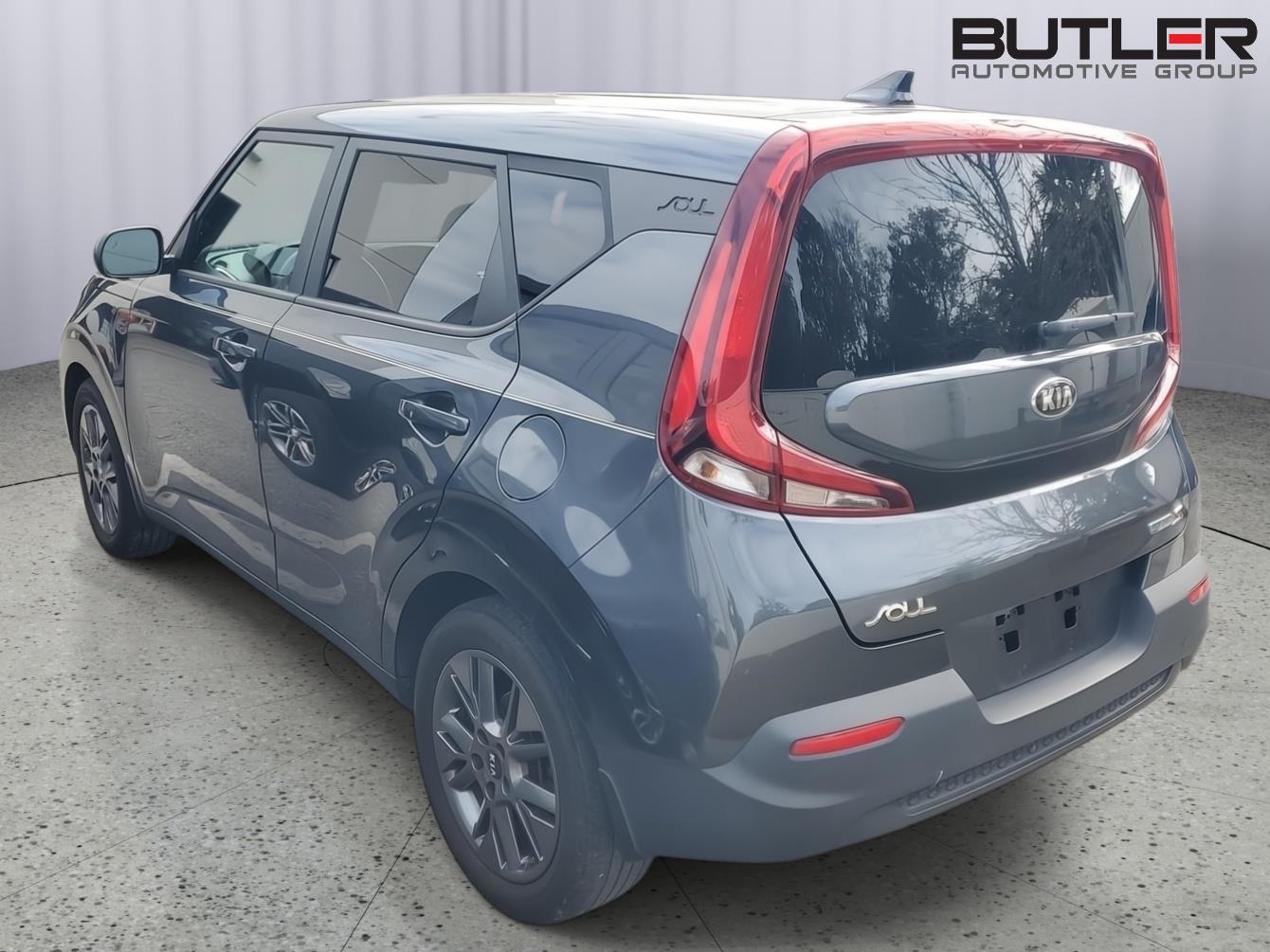 2021 Kia Soul S photo 2