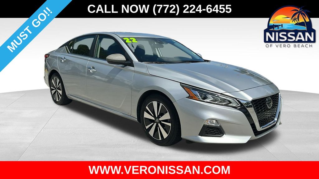 2022 Nissan Altima SV